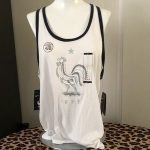 SOLD!! NWT! Nike Navy and White Tank Top
